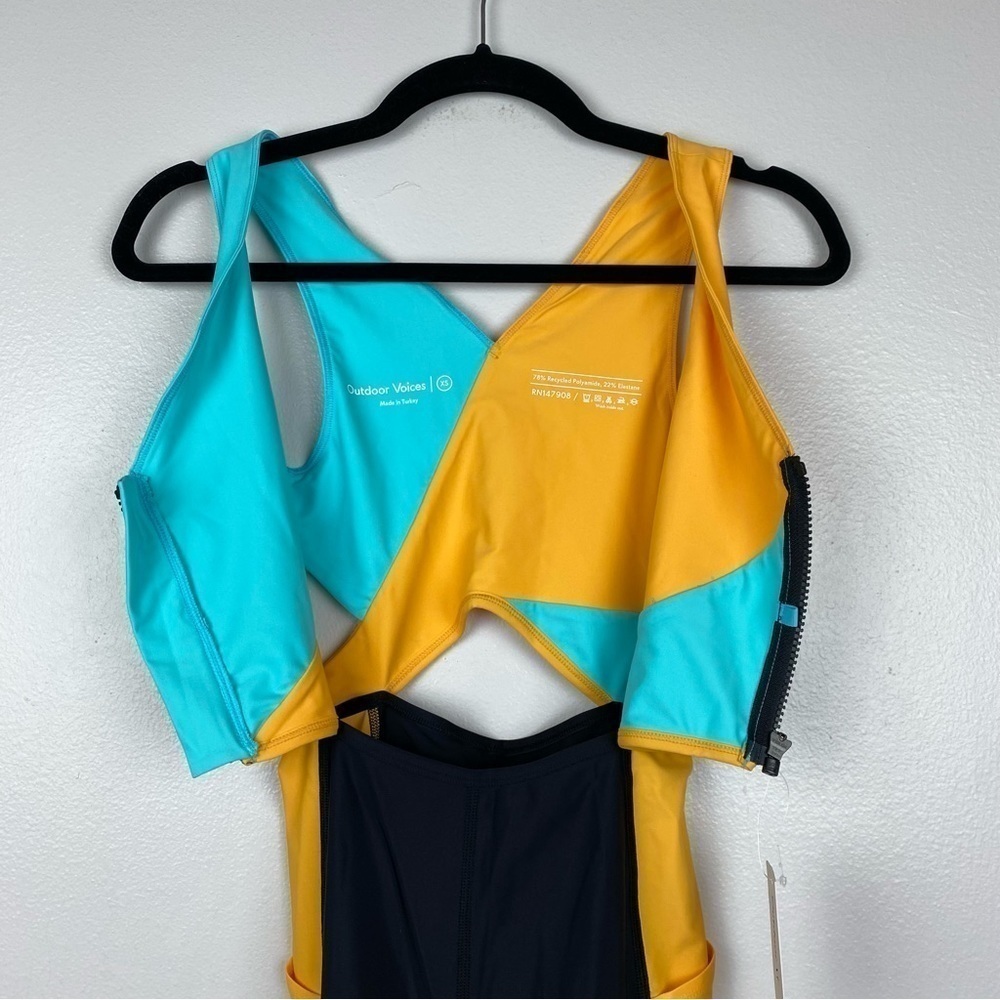 Outdoor Voices SplashKnit 6" Colorblock Bodysuit Black Teal Yellow Size XS NWT - Picture 9 of 11